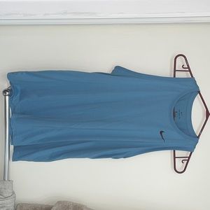 Blue Nike tank NWT